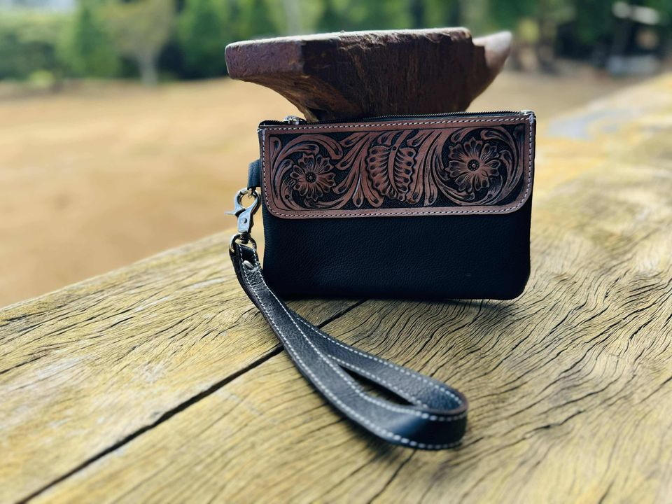 Sally Leather Clutch