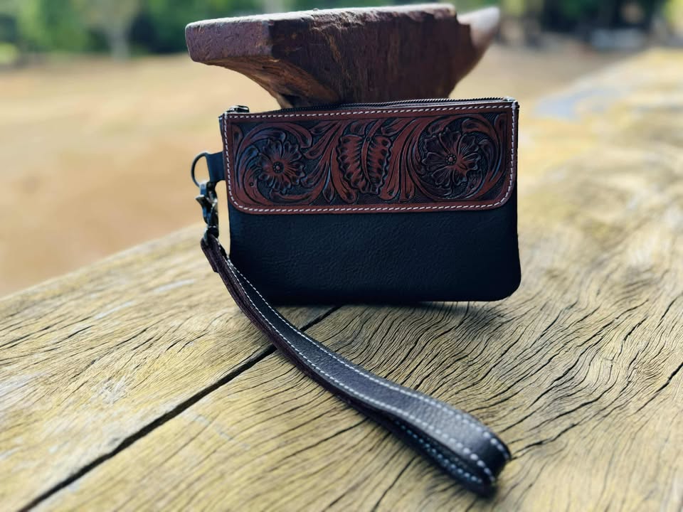 Sally Leather Clutch